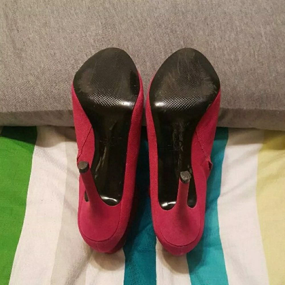 👢 AnnTaylor LOFT Booties, Vibrant Raspberry, 7.5 - Picture 3 of 6